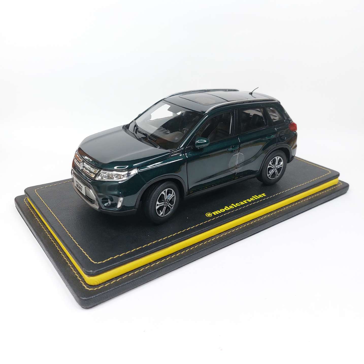 PREORDER - 1:18 Century Dragon Suzuki Vitarra Brezza Diecast Scale Model