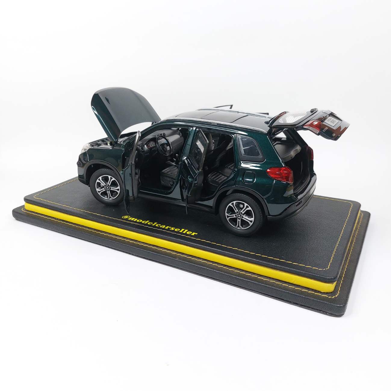PREORDER - 1:18 Century Dragon Suzuki Vitarra Brezza Diecast Scale Model