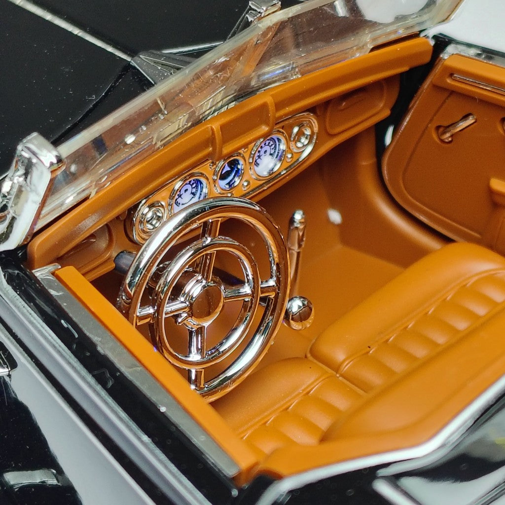 1:18 Mercedes Benz 500K Diecast Scale Model Car