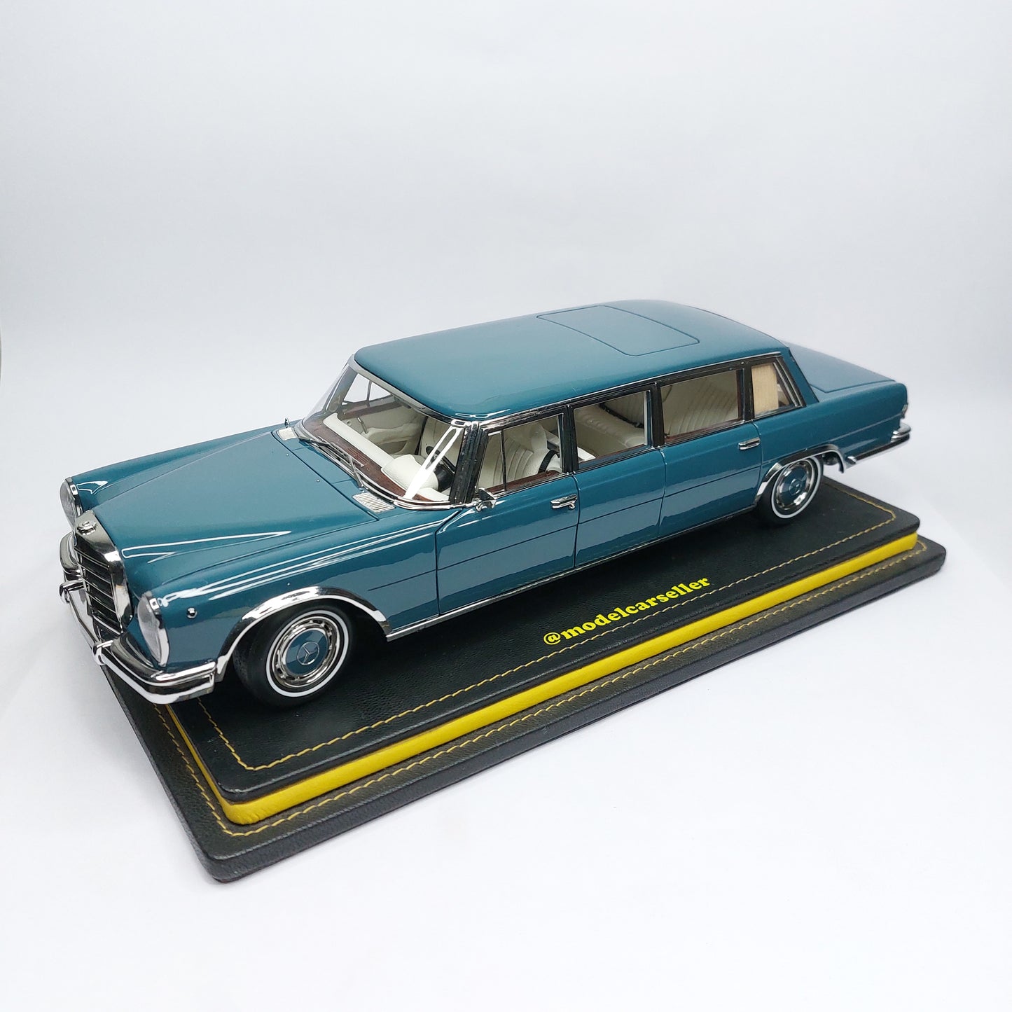 1:18 NZG Mercedes Benz 600 Pullman W100 1963-1981 Diecast Model Car