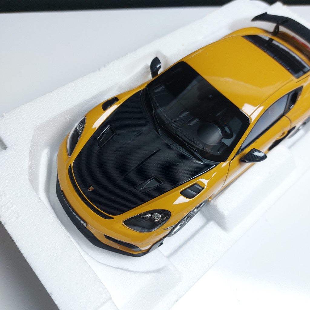 1:18 Norev Porsche 718 Cayman GT4 RS 2023 Weissach Diecast Scale Model Car