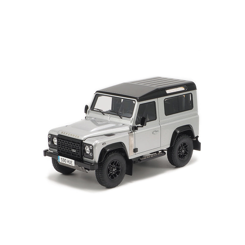 PREORDER 1/18 Land Rover Defender Almost REAL 810202A Diecast Scale Model SUV