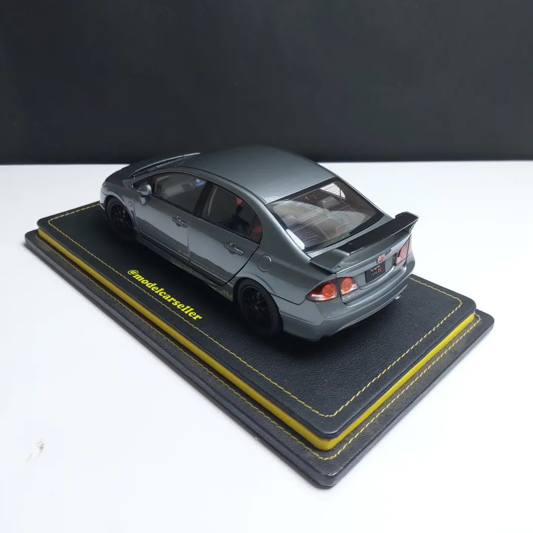 1/18 Honda CIVIC Type R FD2 Diecast Model Car