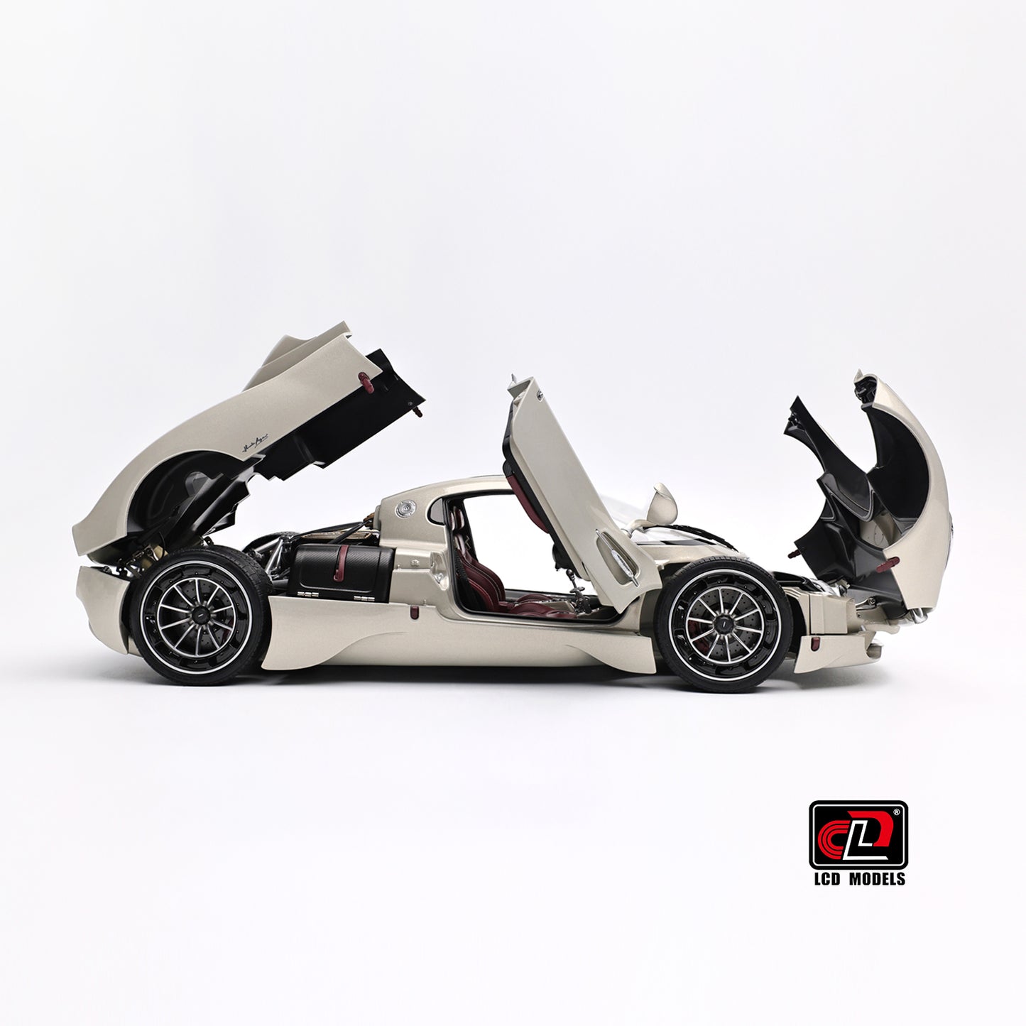 1/18 LCD Pagani Utopia Diecast Model Car Champagne Gold