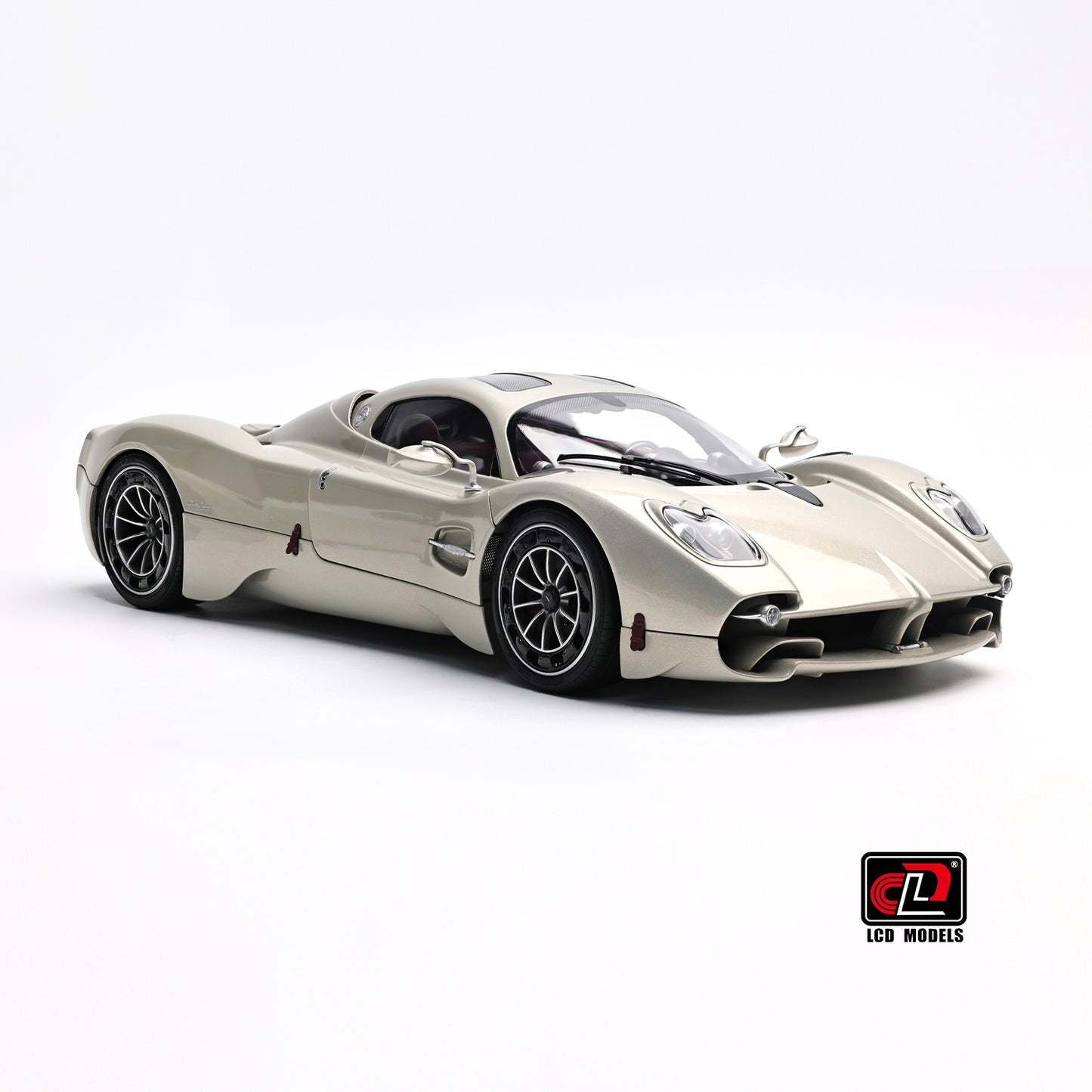 1/18 LCD Pagani Utopia Diecast Model Car Champagne Gold