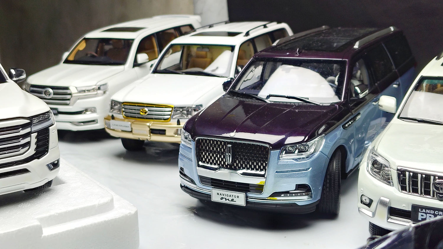 model car seller home page banner