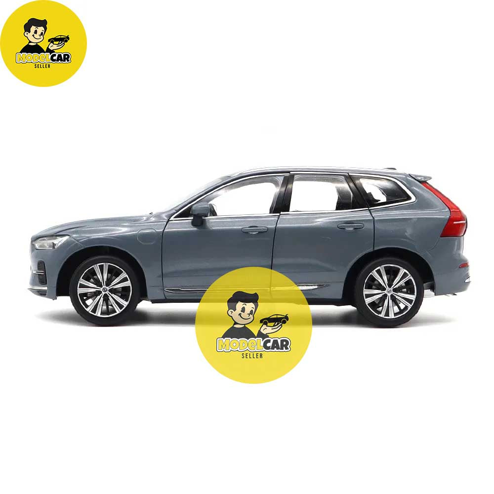 PRE-ORDER 1:18 Dealer Edition Volvo XC60 1/18 Recharge Diecast Scale Model Car