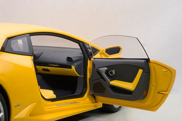 1/12 LAMBORGHINI HURACAN LP610-4 AUTOART MATT YELLOW 12097  Diecast Scale Model Car