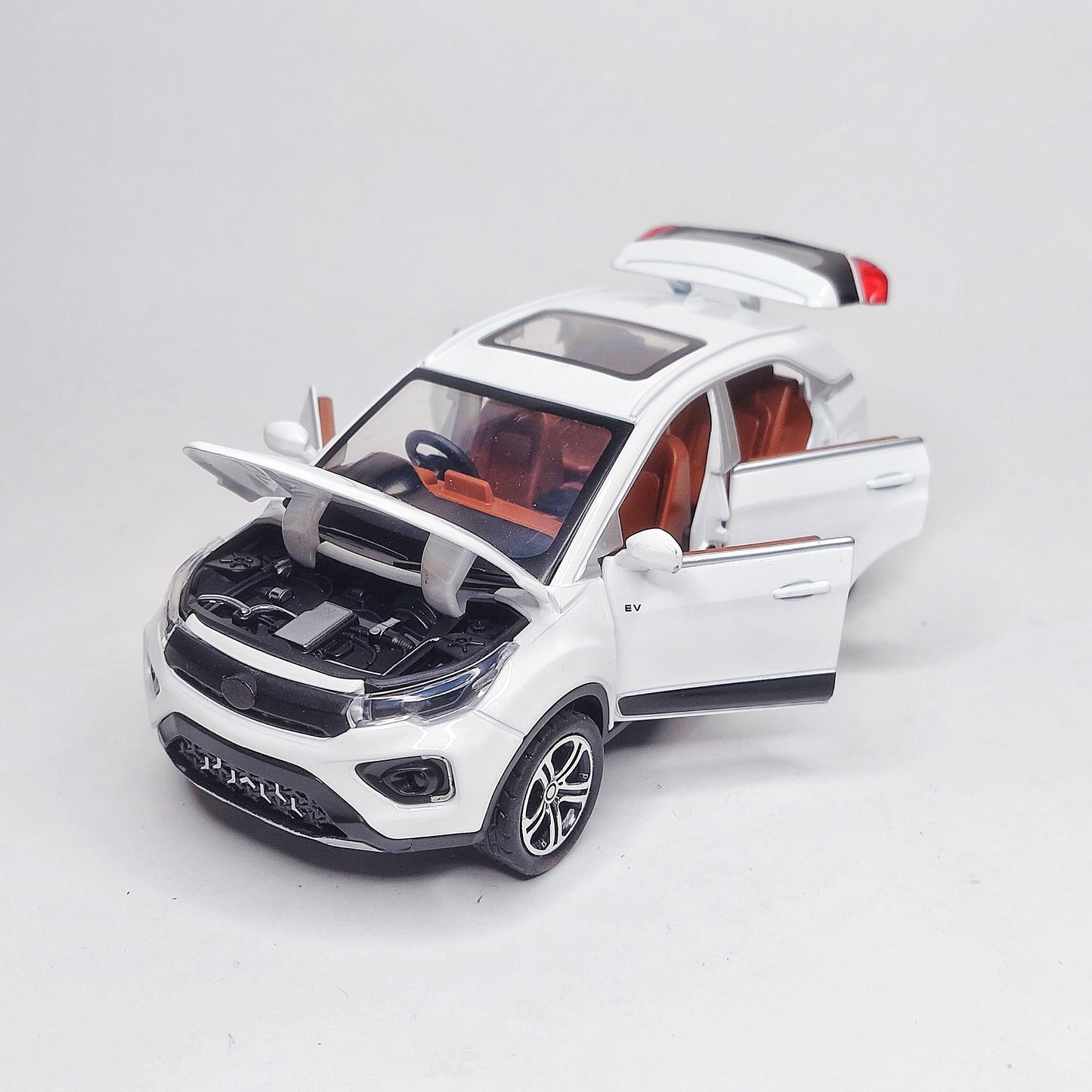 Tata Nexon 1/32 Diecast Model Toy Car