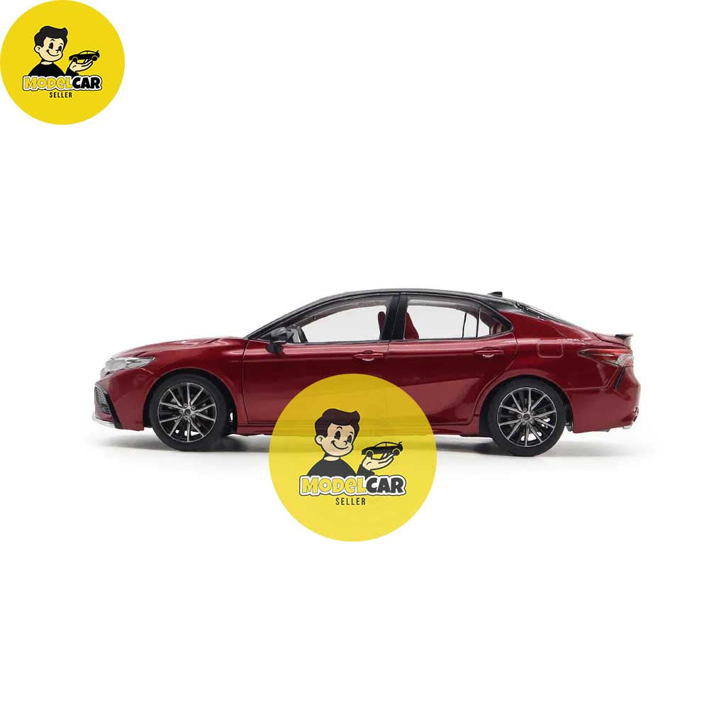 PREORDER 1:18 Toyota Camry 2021 Sport Diecast Scale Model Car