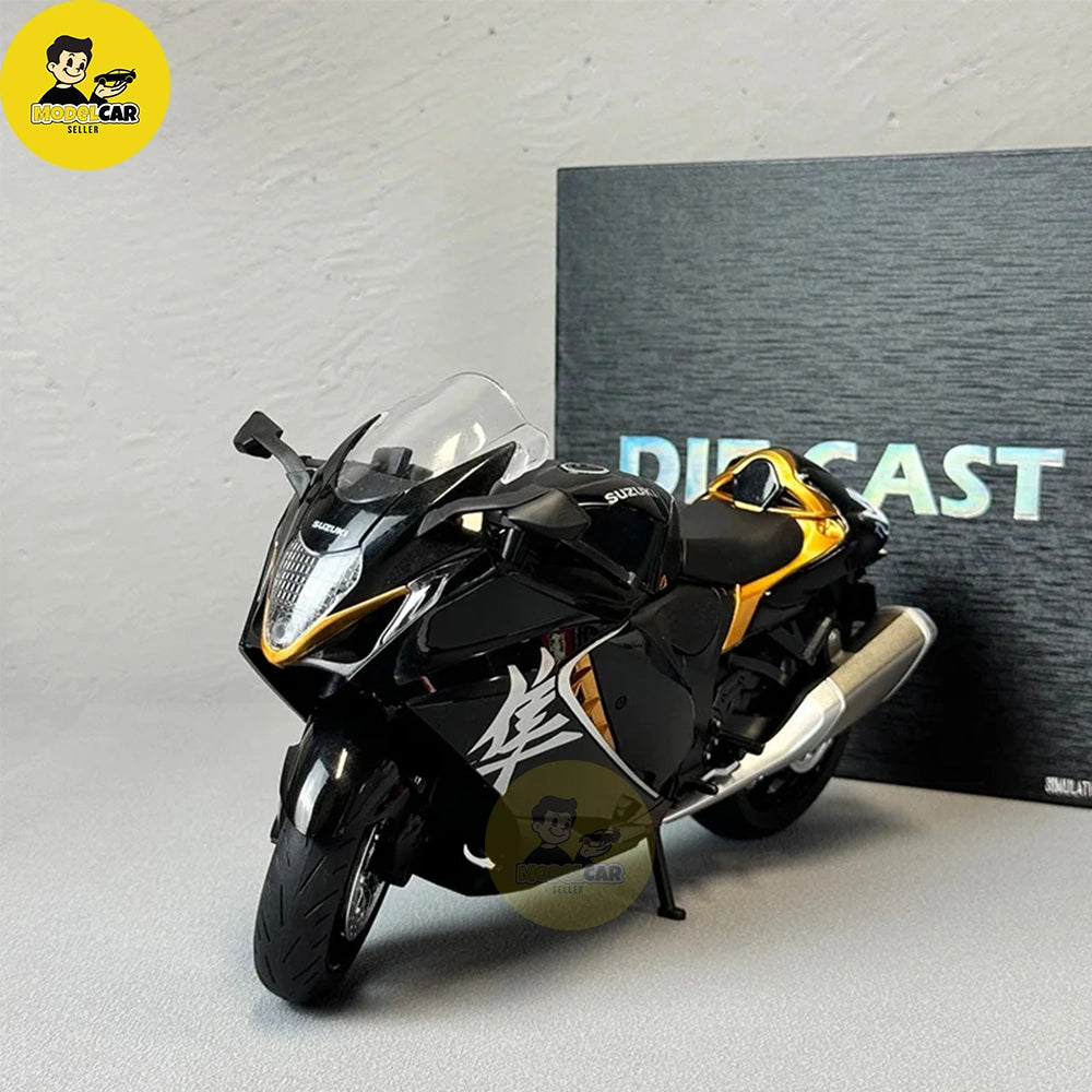 Suzuki Hayabusa 1:9 Diecast Scale Model Bike