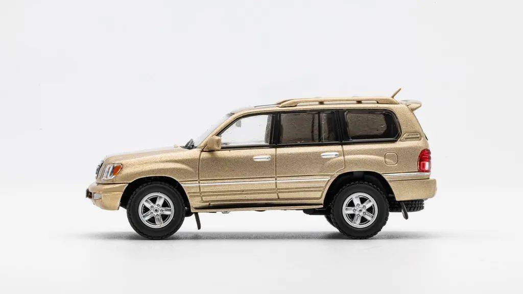 1/64 GCD Toyota Lexus LX 470 Diecast Scale Model SUV