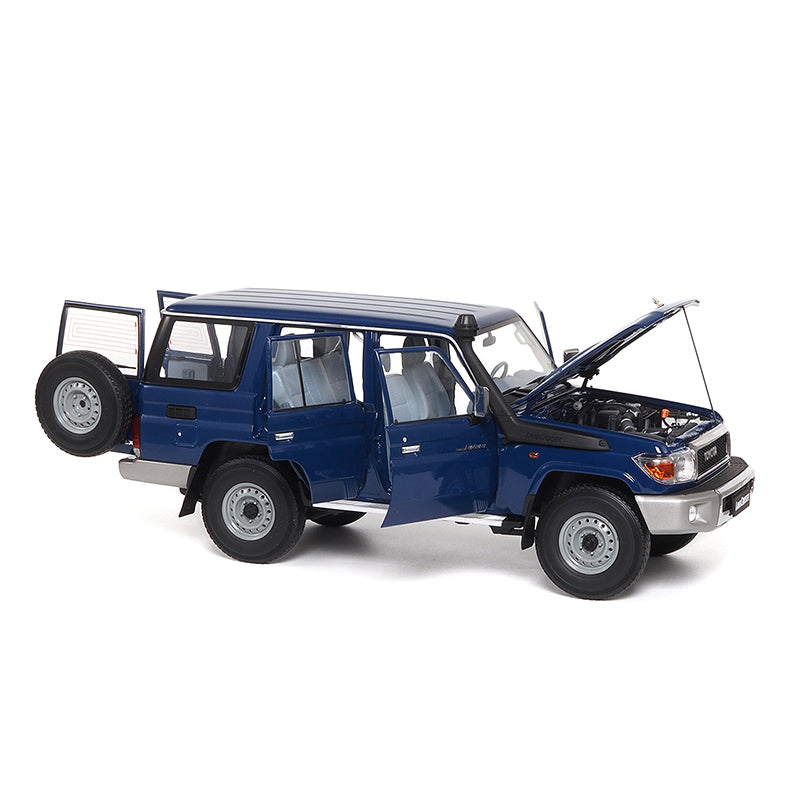 1/18 Toyota Land Cruiser 76 LC76 Almost Real Diecast Scale Model SUV