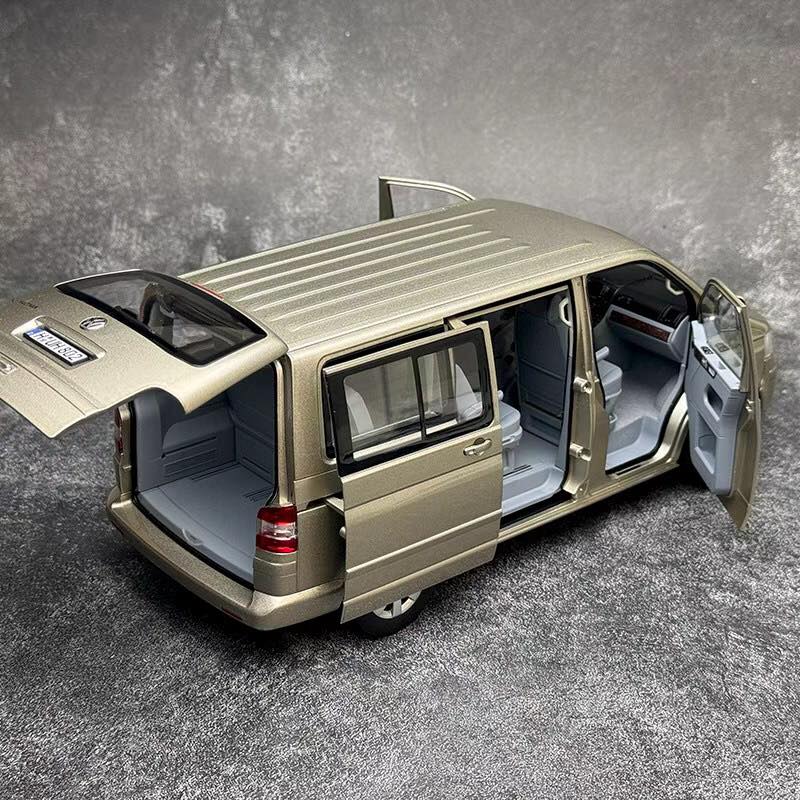 PREORDER 1/18 Volkswagen Transporter 2003 T5 Van Norev 188617 Diecast Model Van