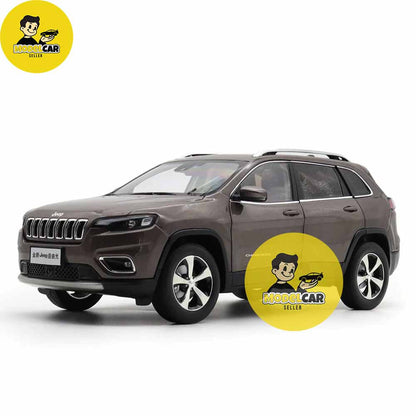 PREORDER 1:18 Dealer Edition Jeep Cherokee 2019 Diecast Scale Model SUV