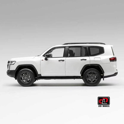 Pre-order 1/18 LCD TOYOTA LAND CRUISER 300 LC300 GR Sport Diecast Model SUV