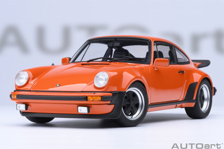 1/18 PORSCHE 911 930 TURBO 3.0 AUTOart Diecast Scale Model Car