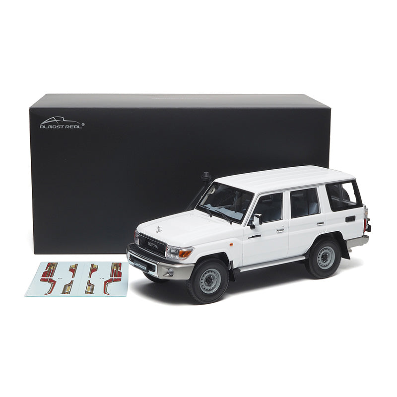 1/18 Toyota Land Cruiser 76 LC76 Almost Real Diecast Scale Model SUV