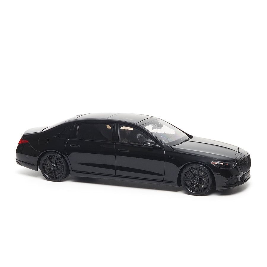 DAMAGED 1/18 Mercedes Maybach S Class Night Series S680 2023 Almost Real 820141 Obsidian Black Diecast Scale Model Car (READ DESCRIPTION)