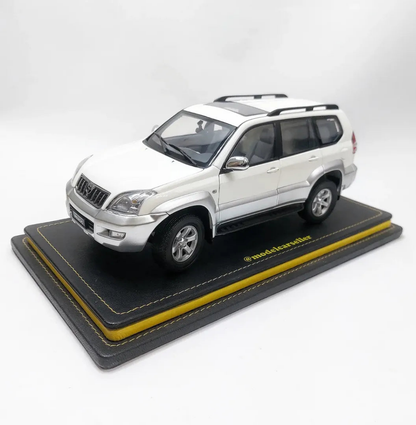 1:18 Dealer Edition Toyota Prado GX Diecast Scale Model