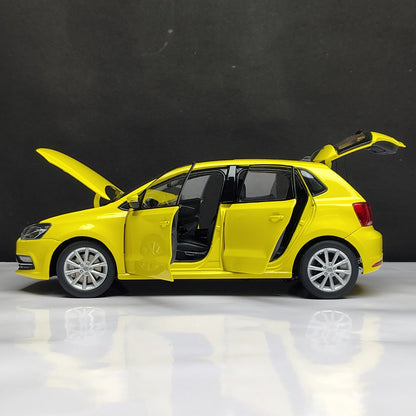 1 18 Volkswagen Polo Diecast Scale Model Car  side