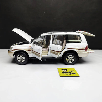 1 18 Toyota Land Cruiser LC100 white Diecast Model SUV 