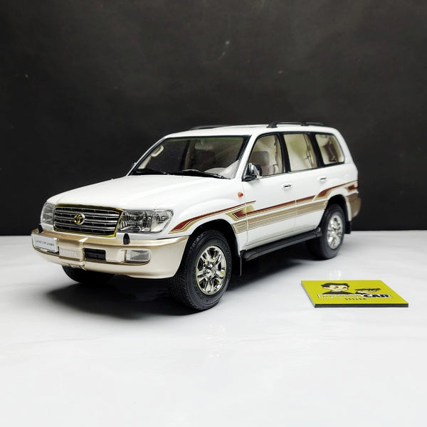 1 18 Toyota Land Cruiser LC100 white Diecast Model SUV 