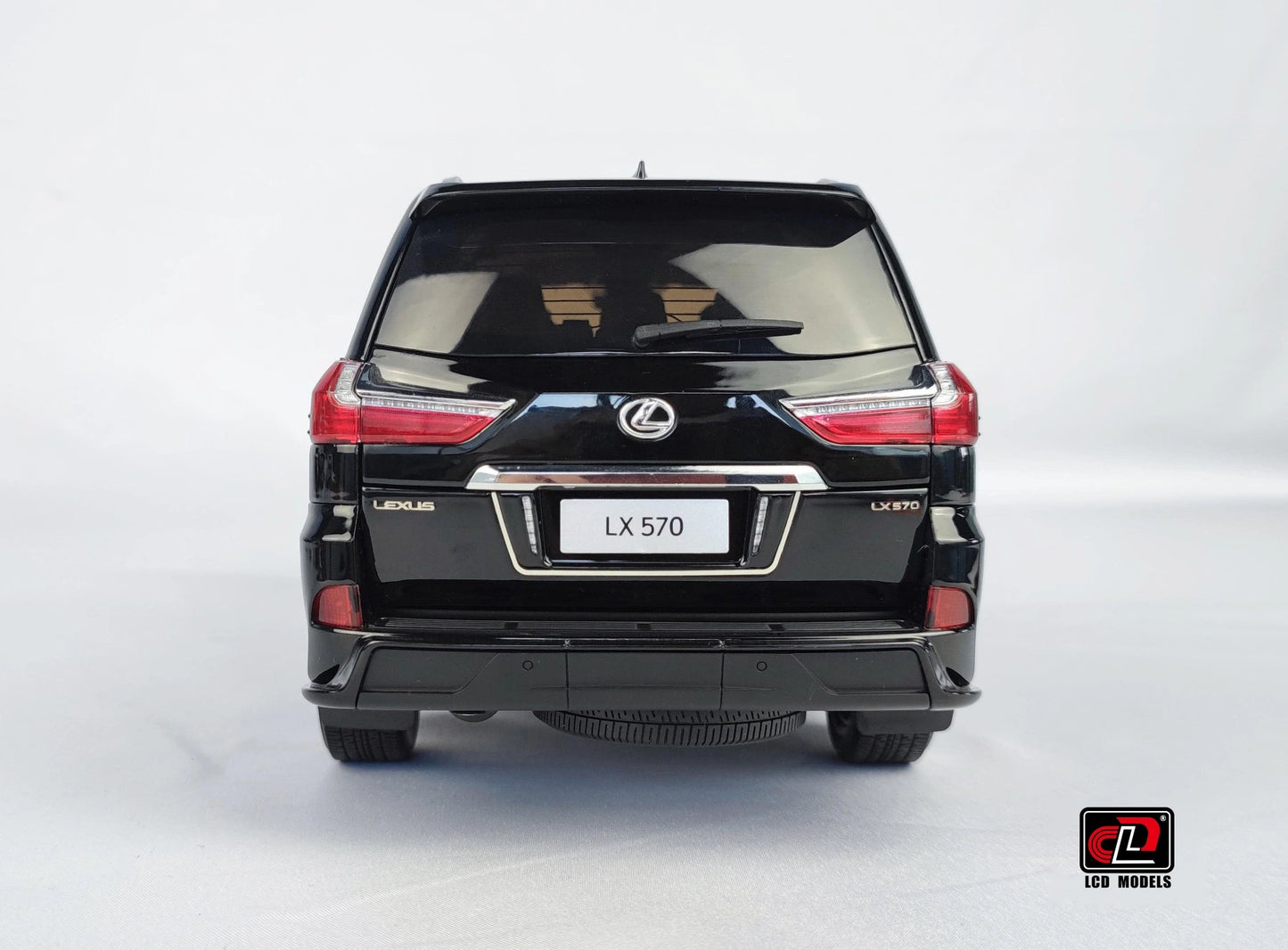PREORDER 1/18 Toyota Lexus LX570 LCD Models Diecast Scale Model SUV
