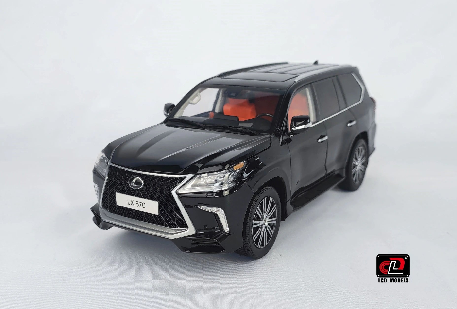 1/18 Toyota Lexus LX570 LCD Models Diecast Model Toy Car black