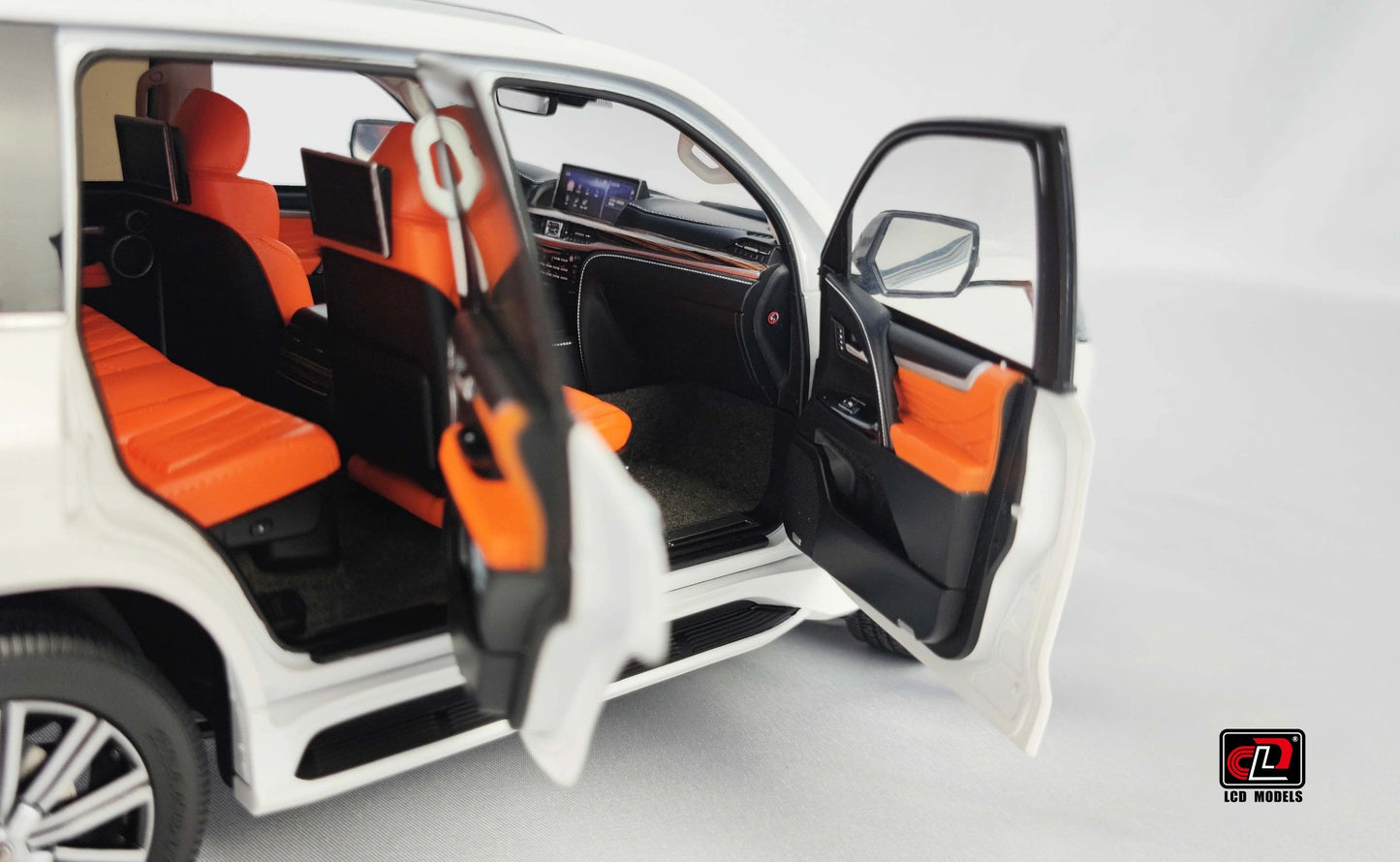 PREORDER 1/18 Toyota Lexus LX570 LCD Models Diecast Scale Model SUV