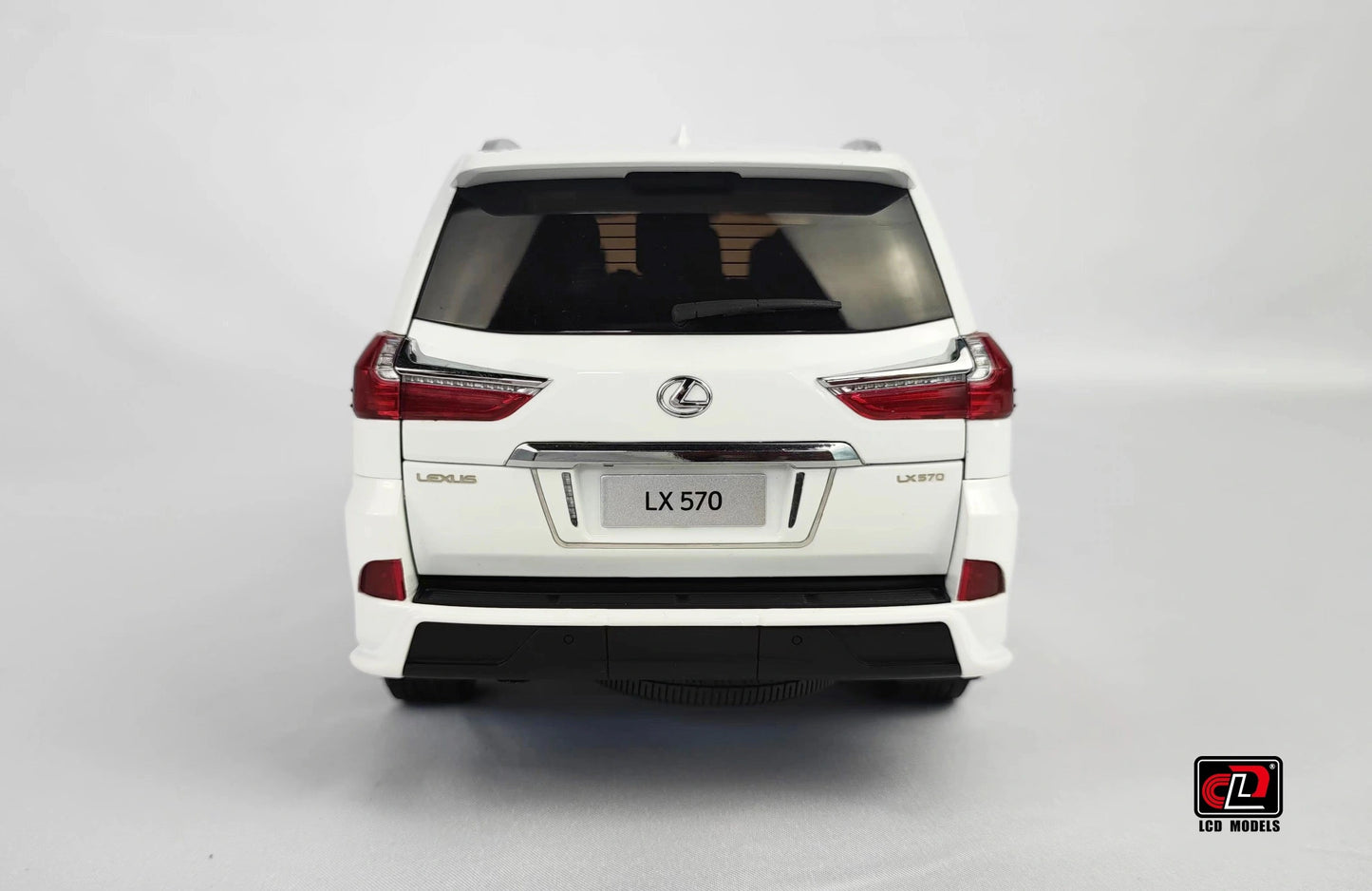 PREORDER 1/18 Toyota Lexus LX570 LCD Models Diecast Scale Model SUV