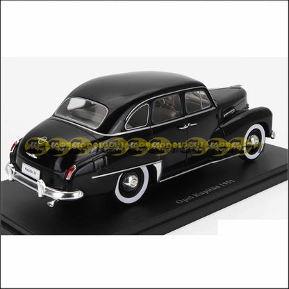 1/24 Altaya OPEL KAPITAN 1951 Diecast Scale Model Car