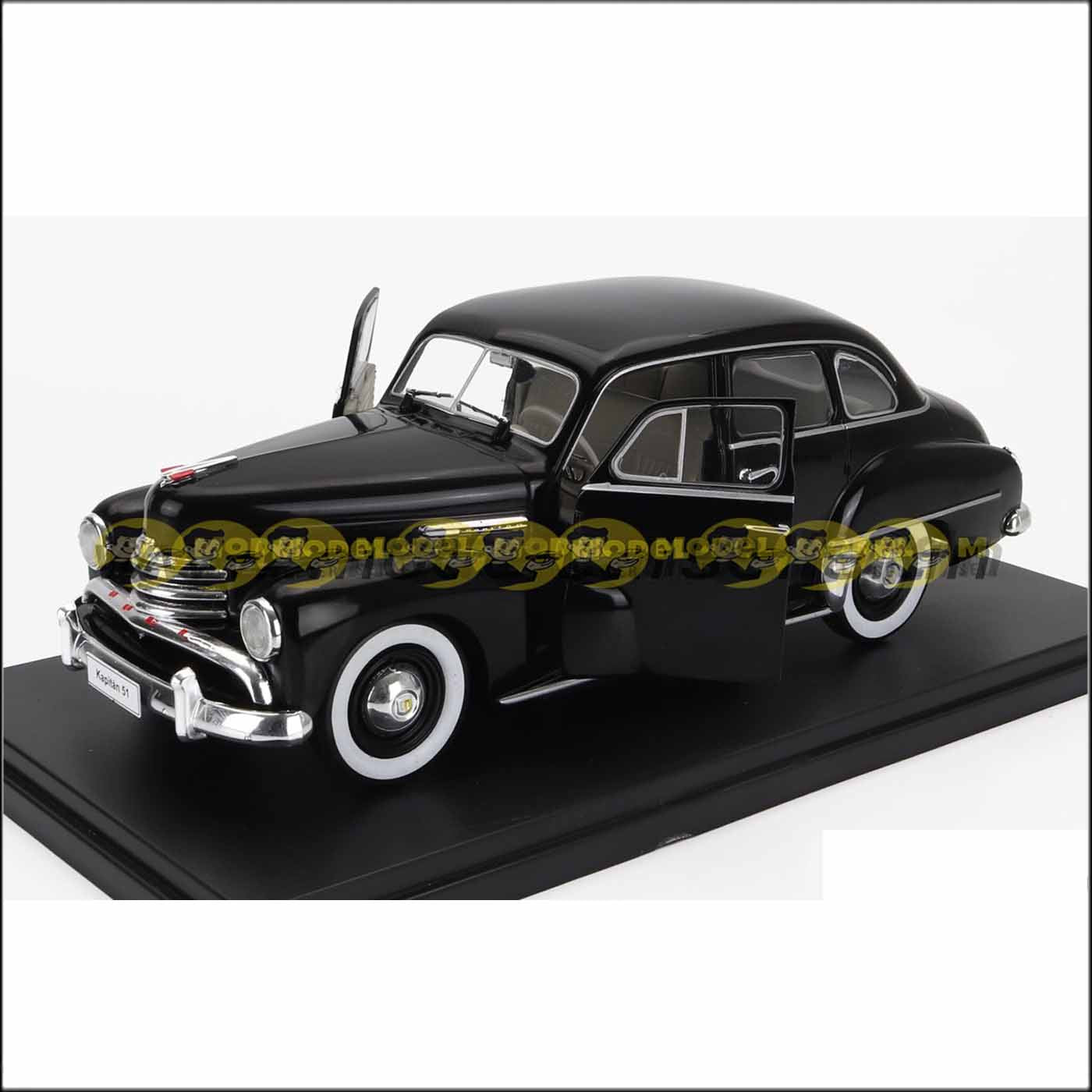 1/24 Altaya OPEL KAPITAN 1951 Diecast Scale Model Car