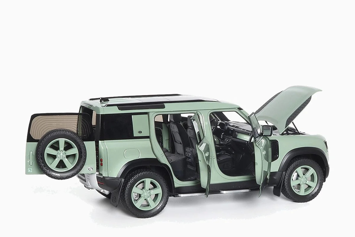 1/18 Land Rover Defender 110 2023 75th Almost Real 810811 Diecast Scale Model SUV