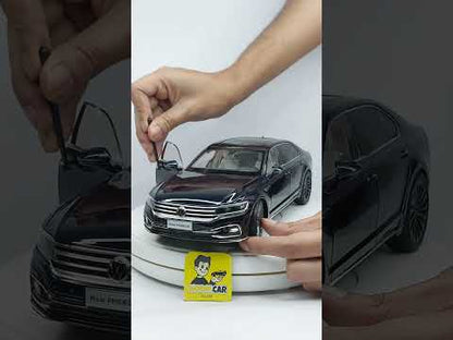 1:18 Dealer Edition Volkswagen Phideon Diecast Scale Model Car
