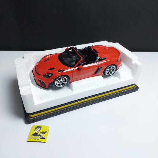 1:18 Norev Porsche 718 Spyder RS 2023 Weissach Diecast Scale Model