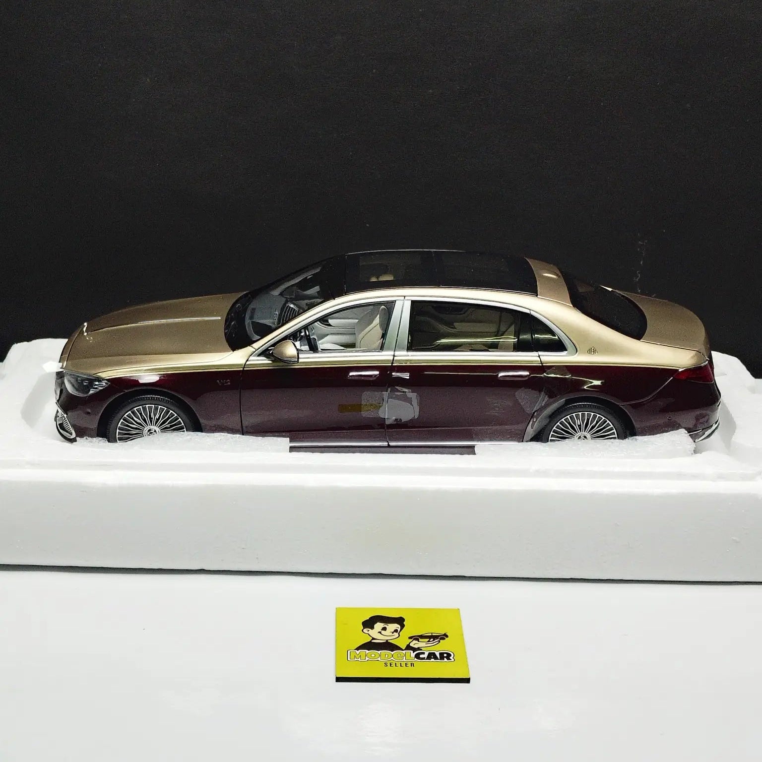 1/18 Mercedes Maybach S Class S680 2021 Almost Real