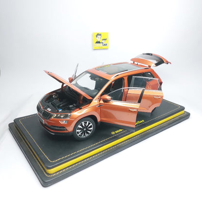 PREORDER - 1:18 Dealer Edition Skoda Karoq Diecast Scale Model Car