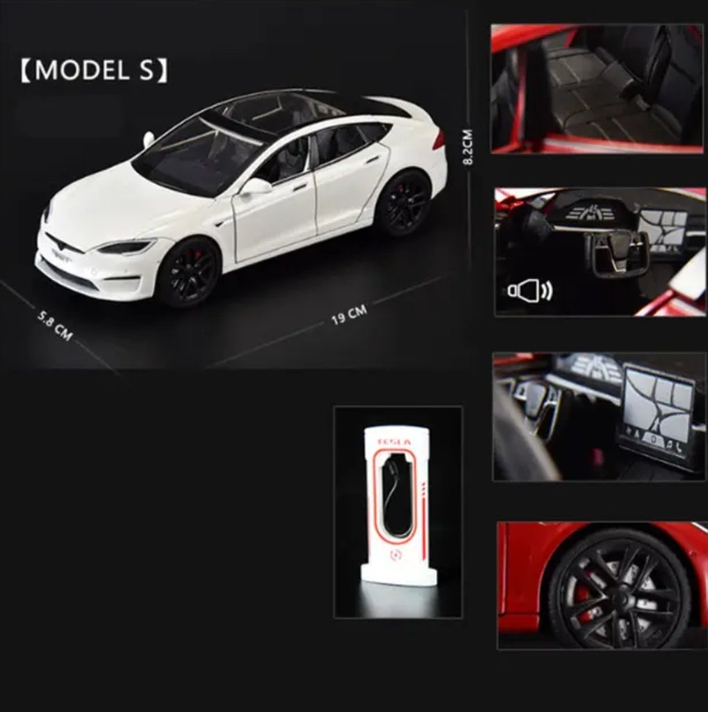Tesla Model S 1/24 Diecast Model Toy Car