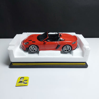 1:18 Norev Porsche 718 Spyder RS 2023 Weissach Diecast Scale Model