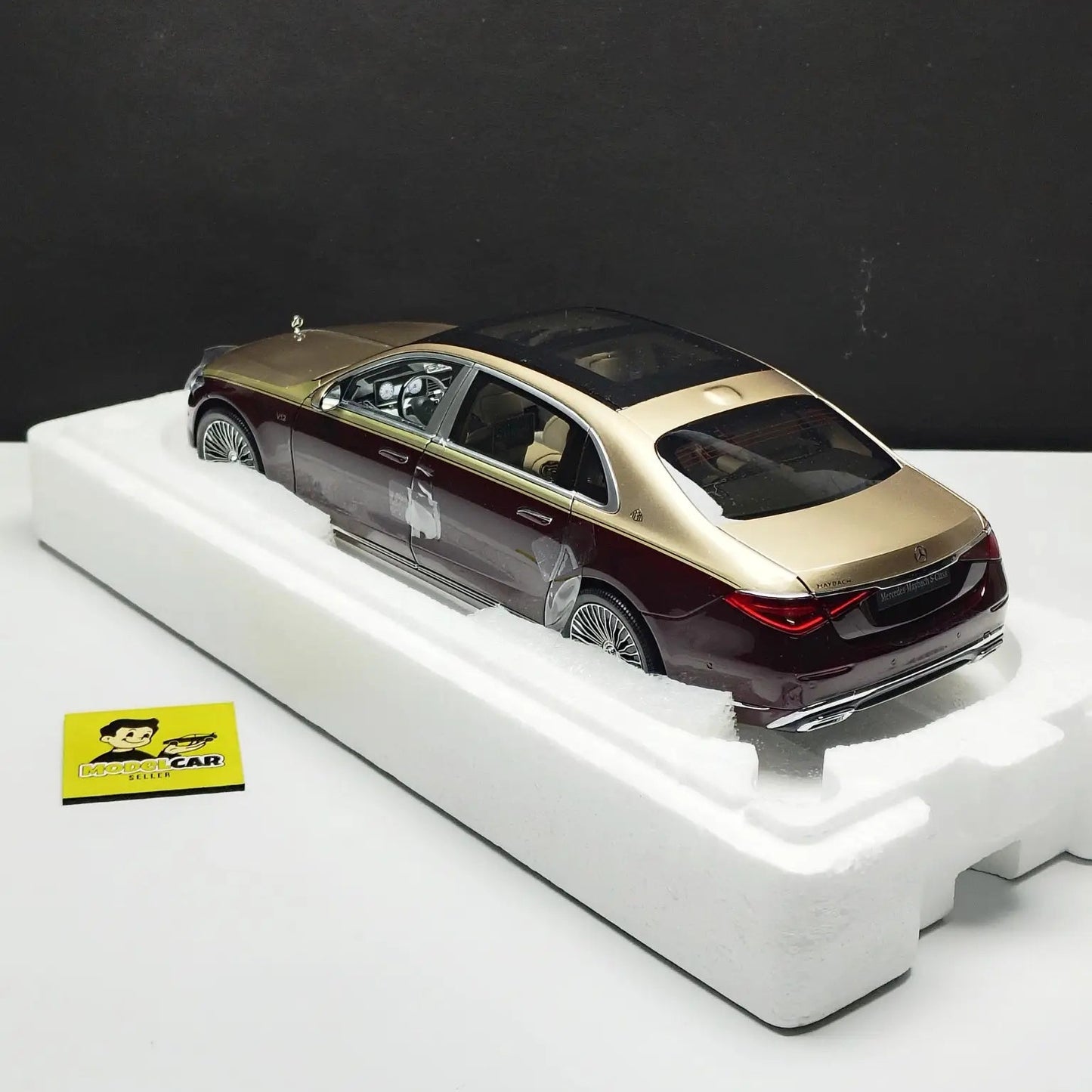 1/18 Mercedes Maybach S Class S680 2021 Almost Real