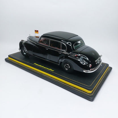 1:18 NOREV Mercedes Benz 300 1955 W186 Konrad Adenauer Diecast Model Car