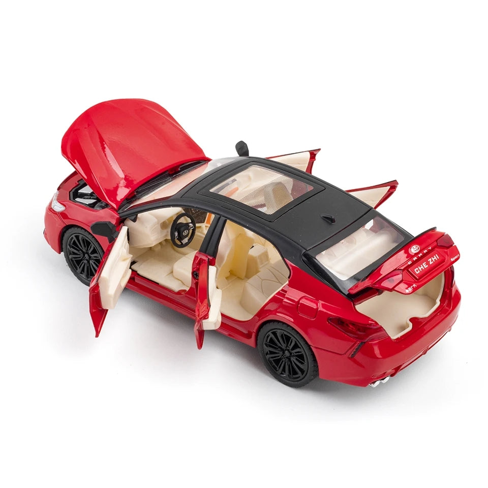 Toyota Camry 1/24 Diecast Model Toy Car