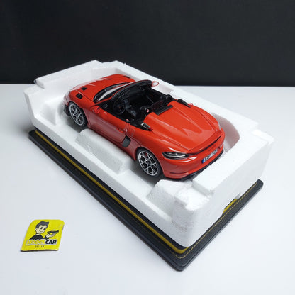1:18 Norev Porsche 718 Spyder RS 2023 Weissach Diecast Scale Model