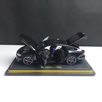 1:18 Audi RS7 Diecast Scale Model with Remote Key